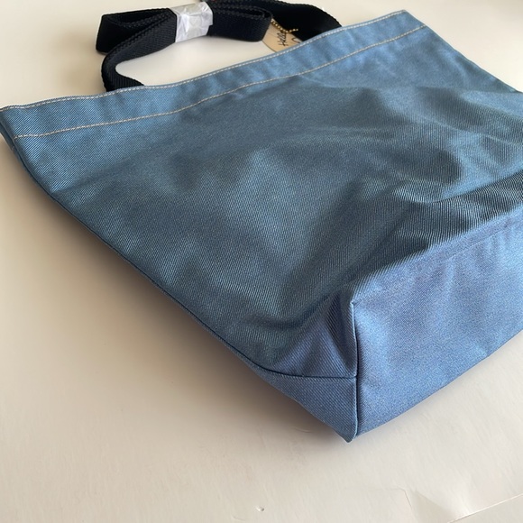 Hello Kitty Tote Bag - Picture 7 of 10